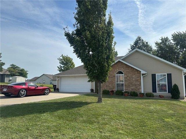 House for sale in Warrensburg, Missouri