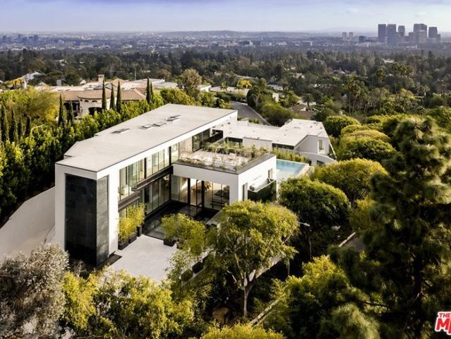 House for sale in Beverly Hills, California