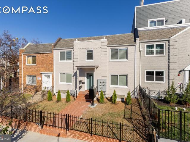 House for sale in Washington, Washington DC