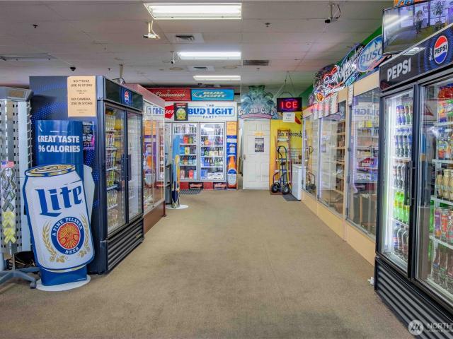 Commercial for sale in Wenatchee, Washington