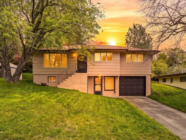 House for sale in Whitman, Washington