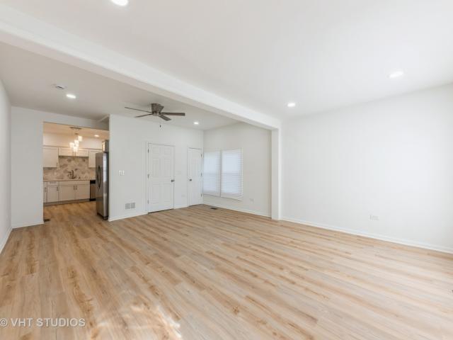 House for sale in Great Lakes, Illinois