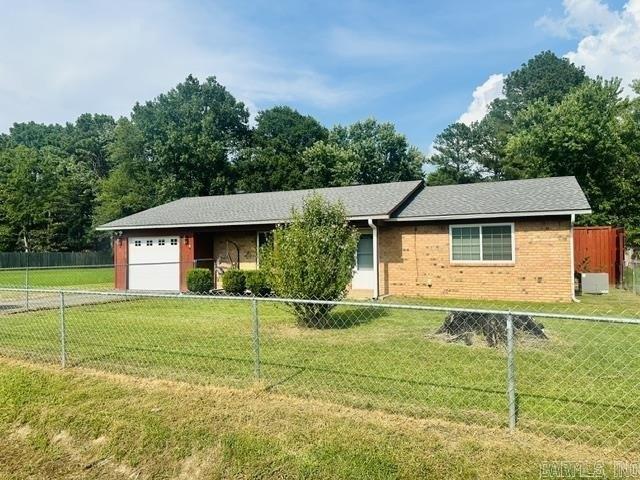 House for sale in Ark