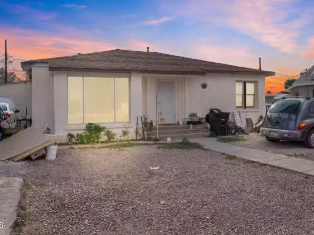 House for sale in Safford