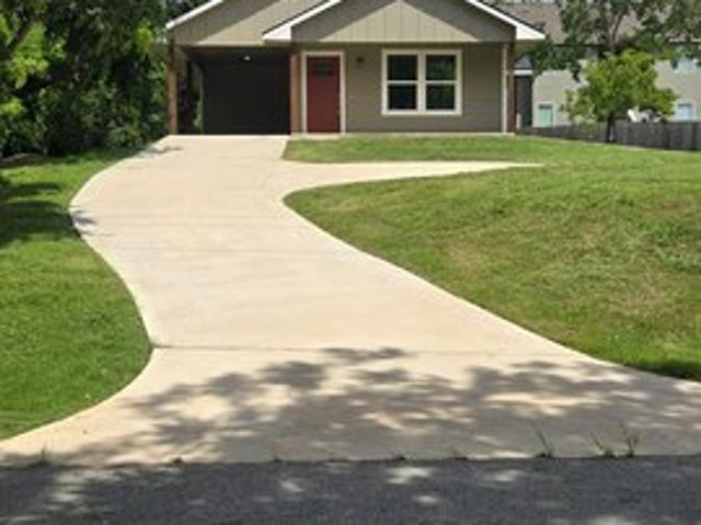 House for sale in Denison, Grayson County