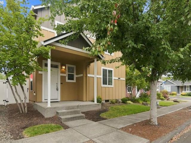 House for sale in Battle Ground Village, Battle Ground