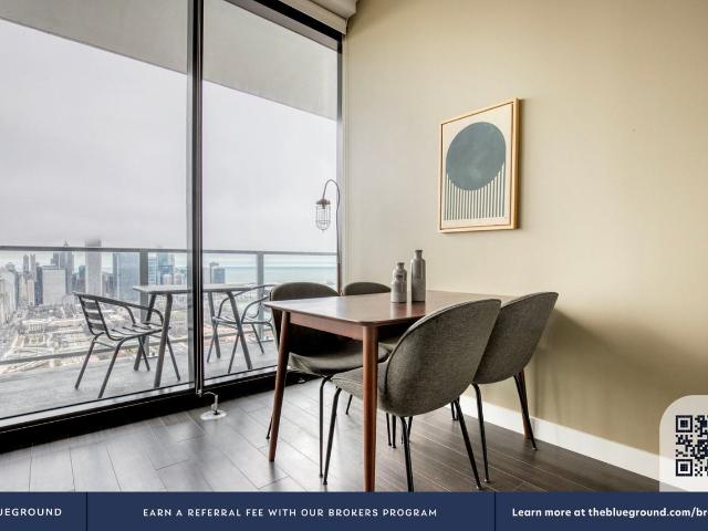 Apartment for rent in Chicago, Cook County