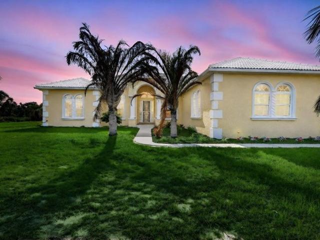 House for sale in Myakka City, Florida