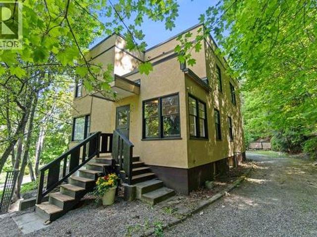 House for sale in Salmon Arm, British Columbia