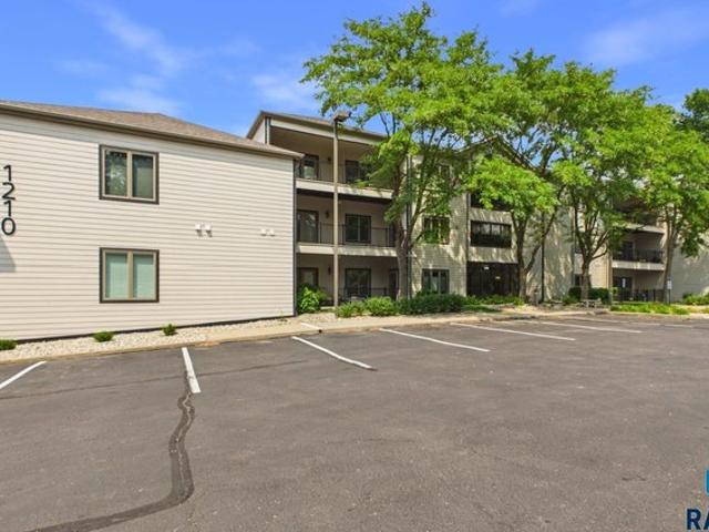 Condo for sale in Sioux Falls, Minnehaha County