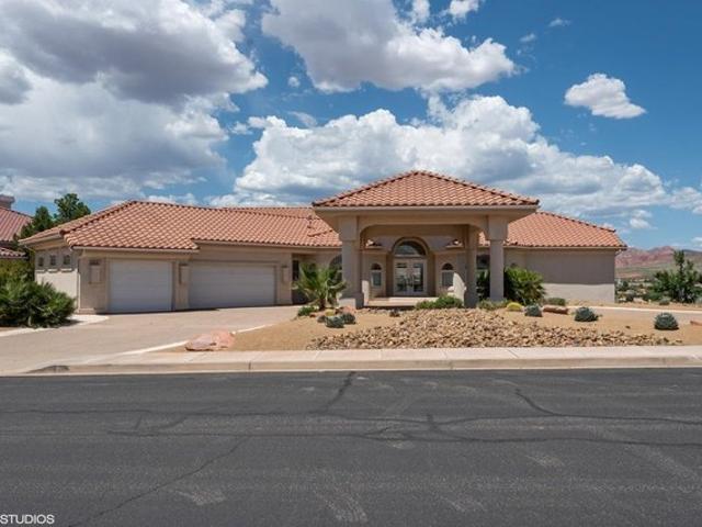 House for sale in Washington, Utah