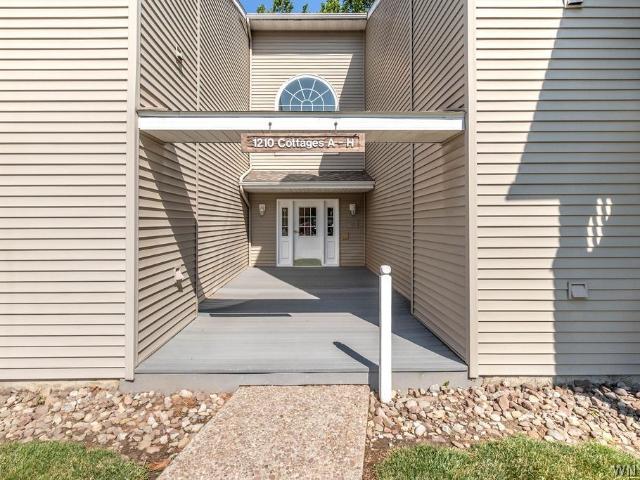 Condo for sale in East Amherst, New York