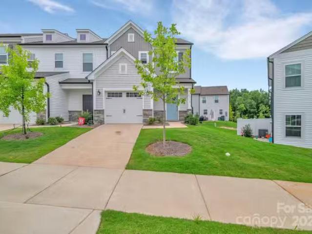 Condo for sale in Charlotte