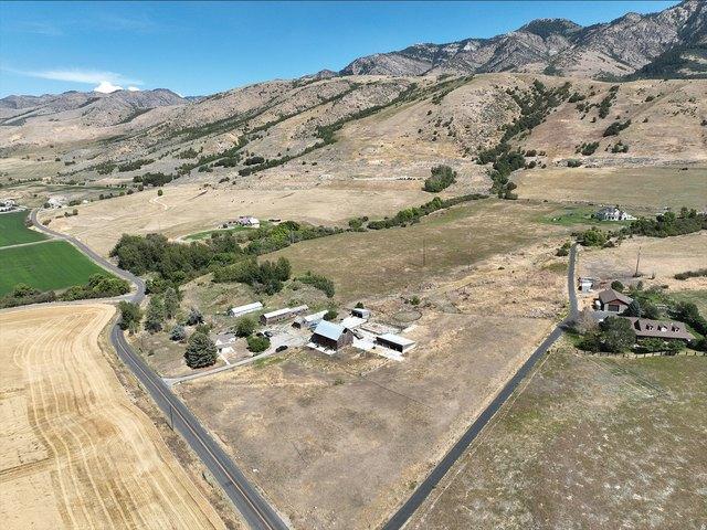 House for sale in Cache, Utah