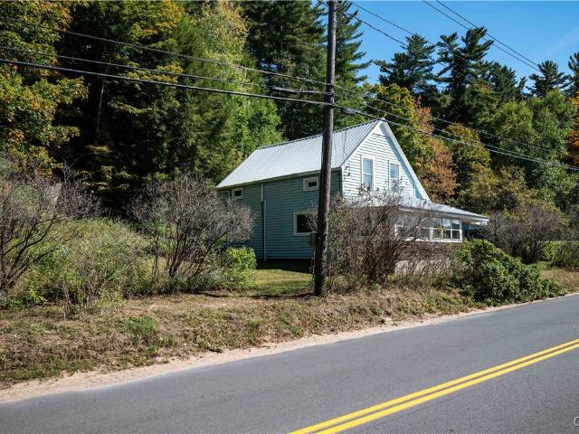 House for sale in Oneida, New York