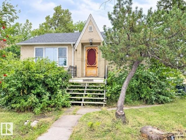 House for sale in Sherbrooke, Edmonton