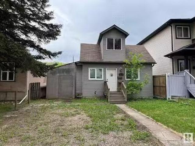 House for sale in Wedgewood, Alberta
