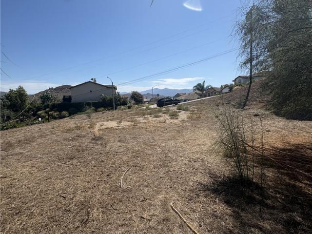 Land for sale in La Sierra, Riverside