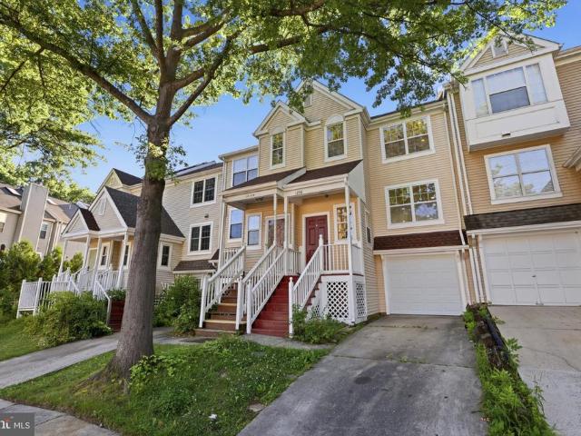 Townhouse for sale in Fox Chapel, Germantown