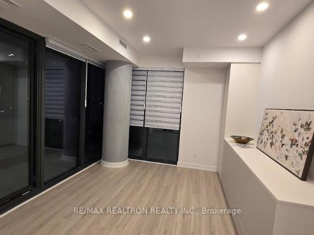 Condo for rent in Toronto, Golden Horseshoe