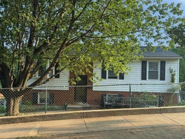 House for sale in Deanwood Park, Capitol Heights