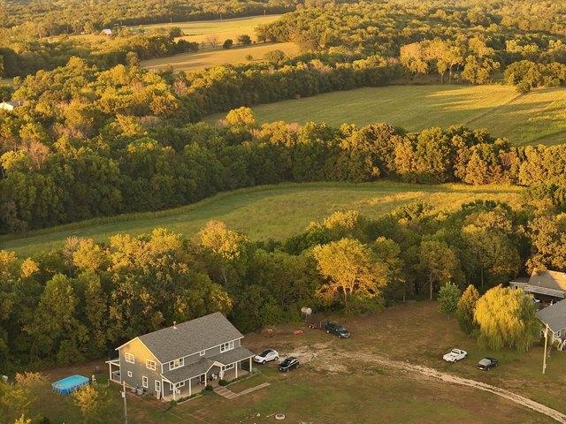 House for sale in Walnut Grove, Missouri