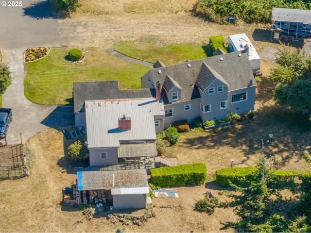 House for sale in Myrtle Point