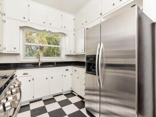 Apartment for sale in West Palm Beach, Florida