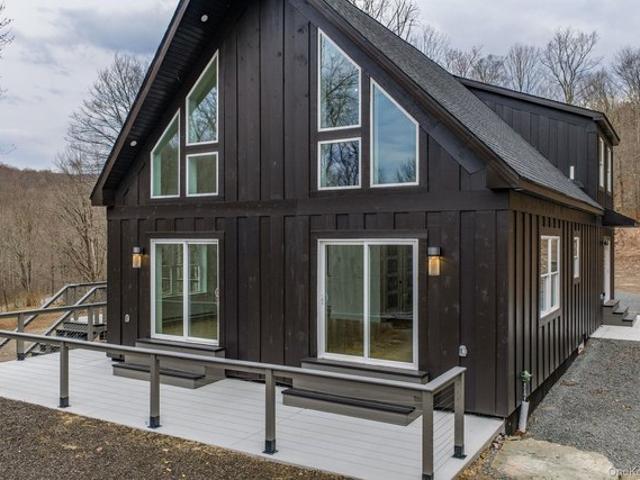 House for sale in Callicoon Center, New York