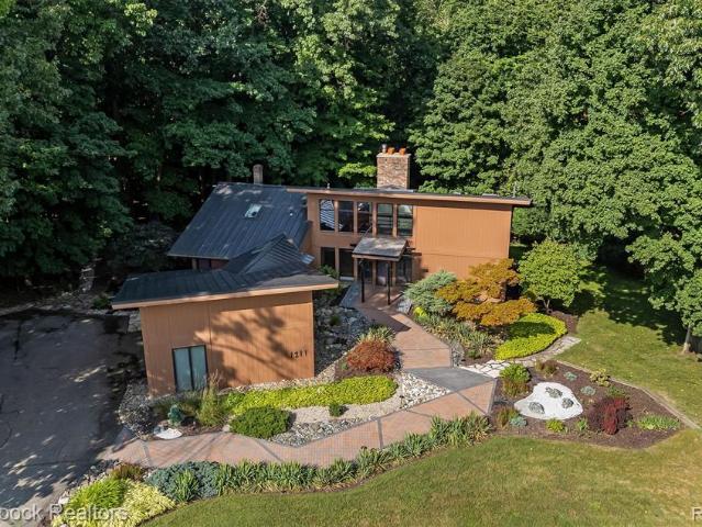 House for sale in Bloomfield Hills, Michigan