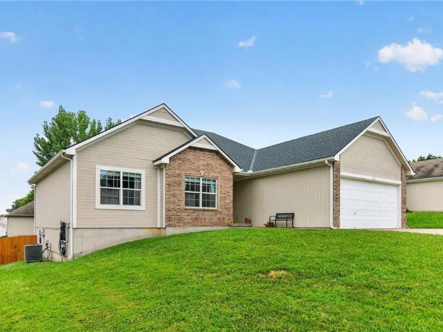 House for sale in Grain Valley, Missouri