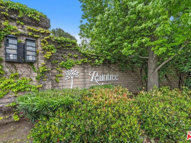 Condo for sale in Culver City, California