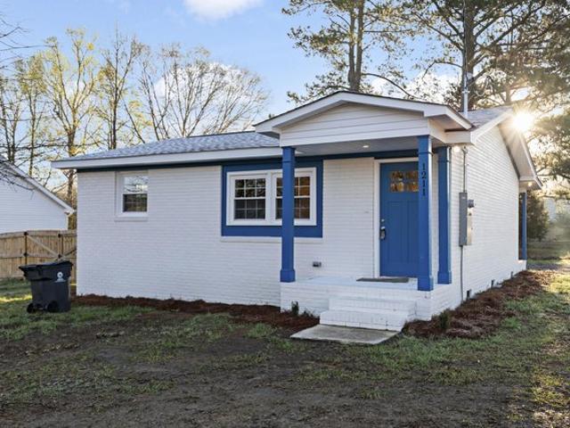 House for sale in Bunnlevel, North Carolina