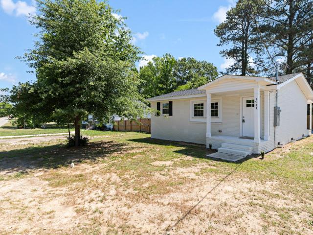 House for sale in Bunnlevel, North Carolina
