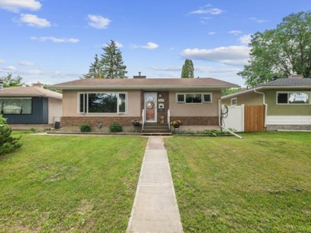 House for sale in Wedgewood, Alberta
