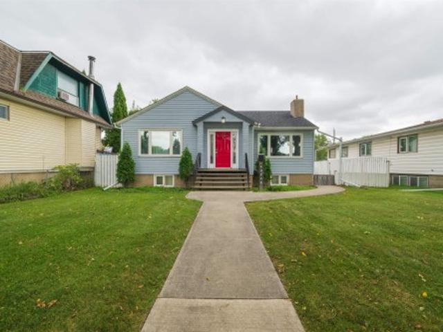 House for sale in Wedgewood, Alberta