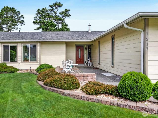 House for sale in Ocean Park, Washington