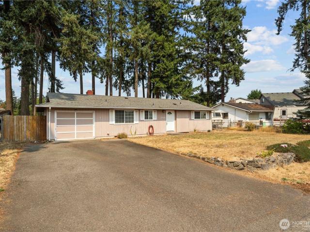 House for sale in Spanaway, Washington