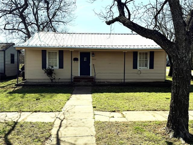 House for sale in Cisco, Texas