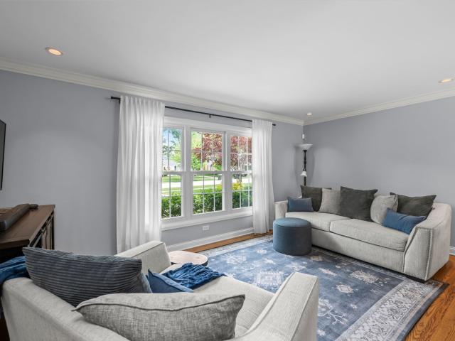 House for sale in Arlington Heights, Illinois