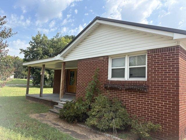 House for sale in Tuscumbia, Colbert County