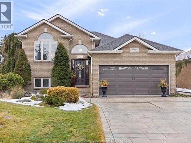 House for sale in Oldcastle, Ontario