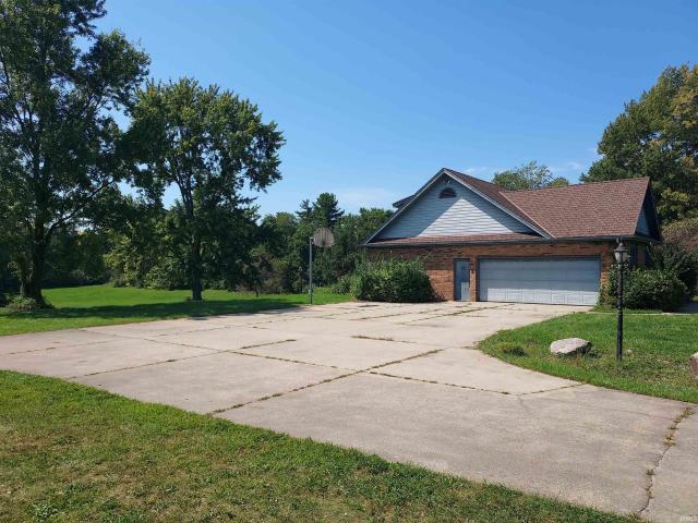 House for sale in Leo, Indiana