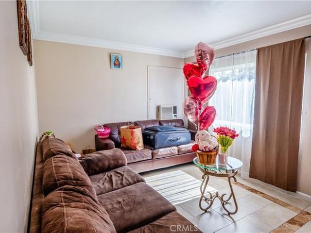 House for sale in Hawaiian Gardens, California