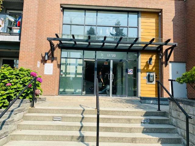 Apartment for sale in Surrey, British Columbia