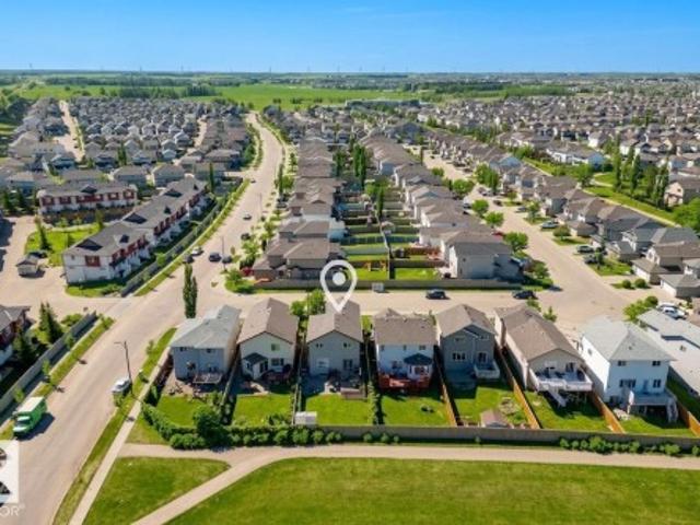 House for sale in Wedgewood, Alberta