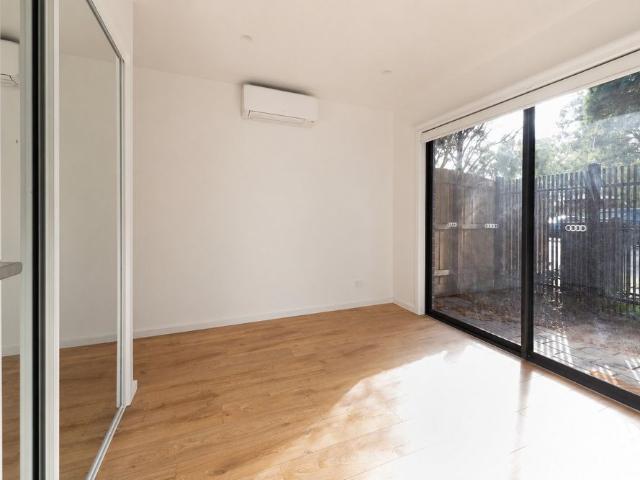 Townhouse for rent in Camerons Creek, Victoria