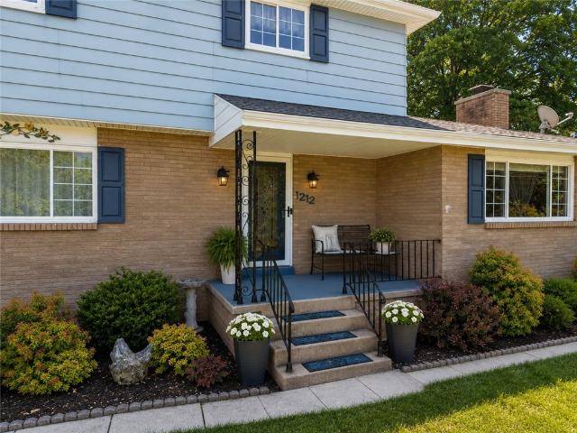 House for sale in Hostetter, Pennsylvania