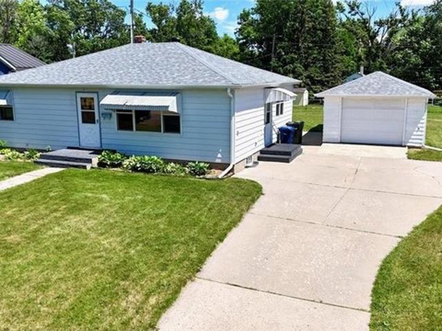House for sale in Fergus Falls, Minnesota