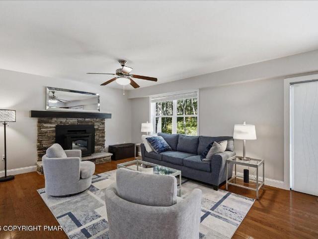 House for sale in Dingmans Ferry, Pennsylvania